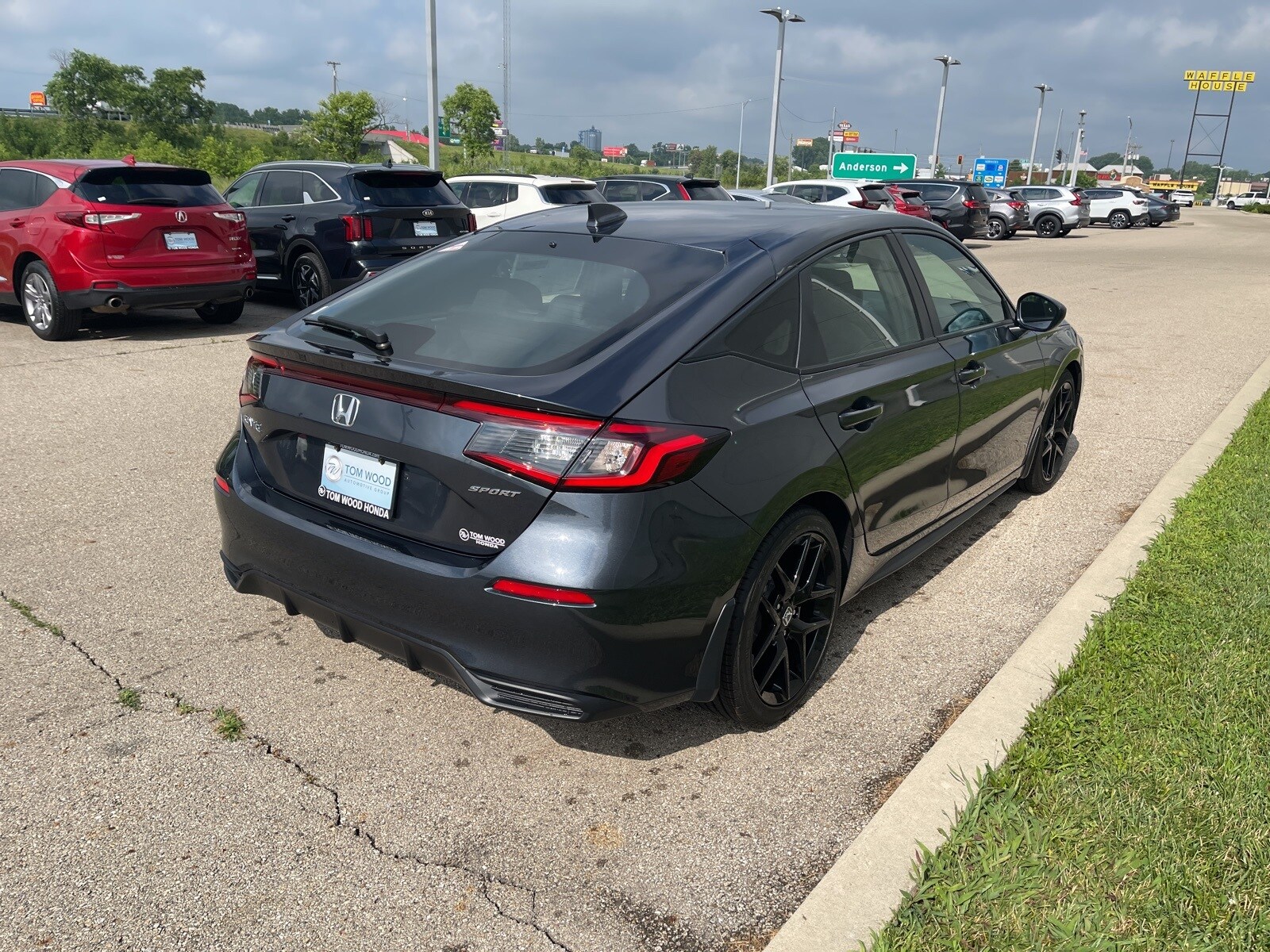 2025 Honda Civic Hatchback Sport photo 3