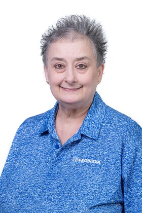 Staff member Lisa Clark from e6793ad4f9f8