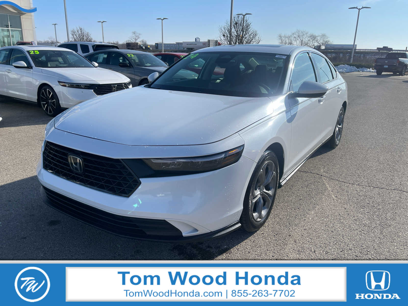 2024 Honda Accord EX's photo