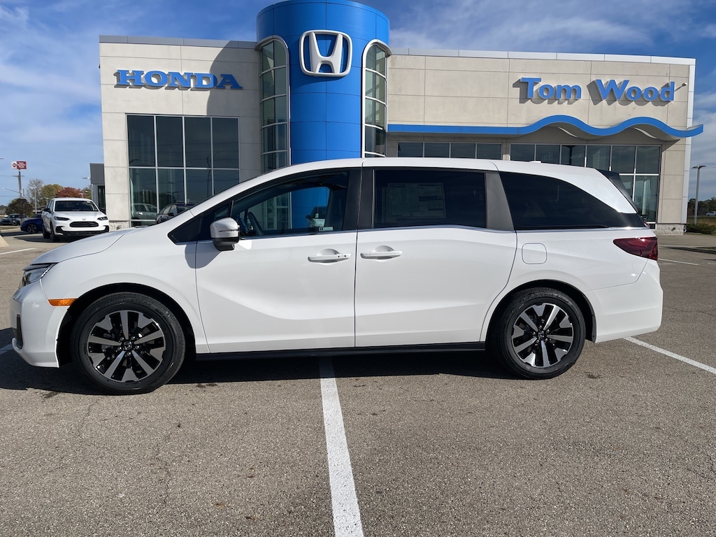 New 2026 Honda Odyssey EX-L Van Passenger