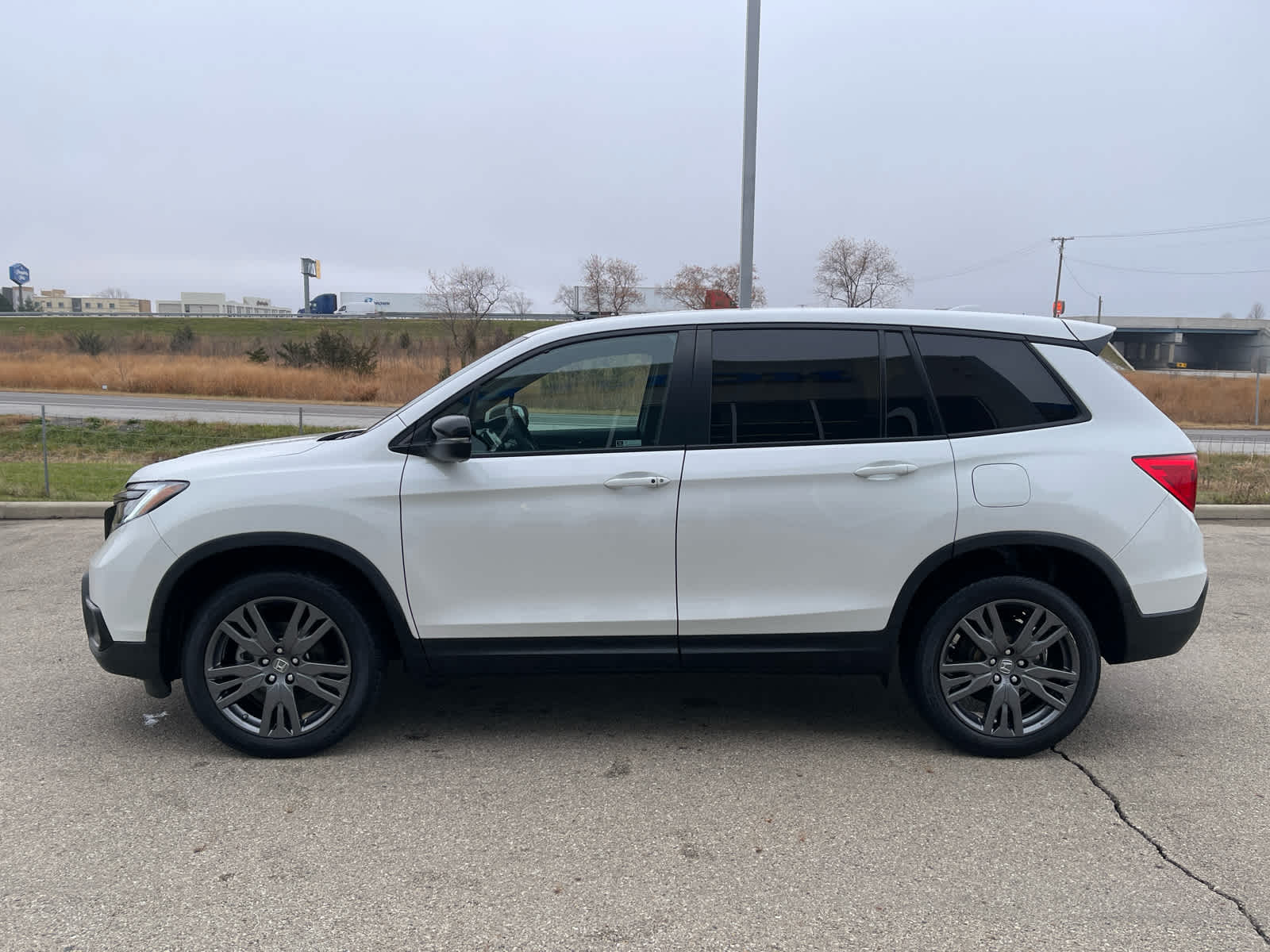 2021 Honda Passport EX-L photo 2