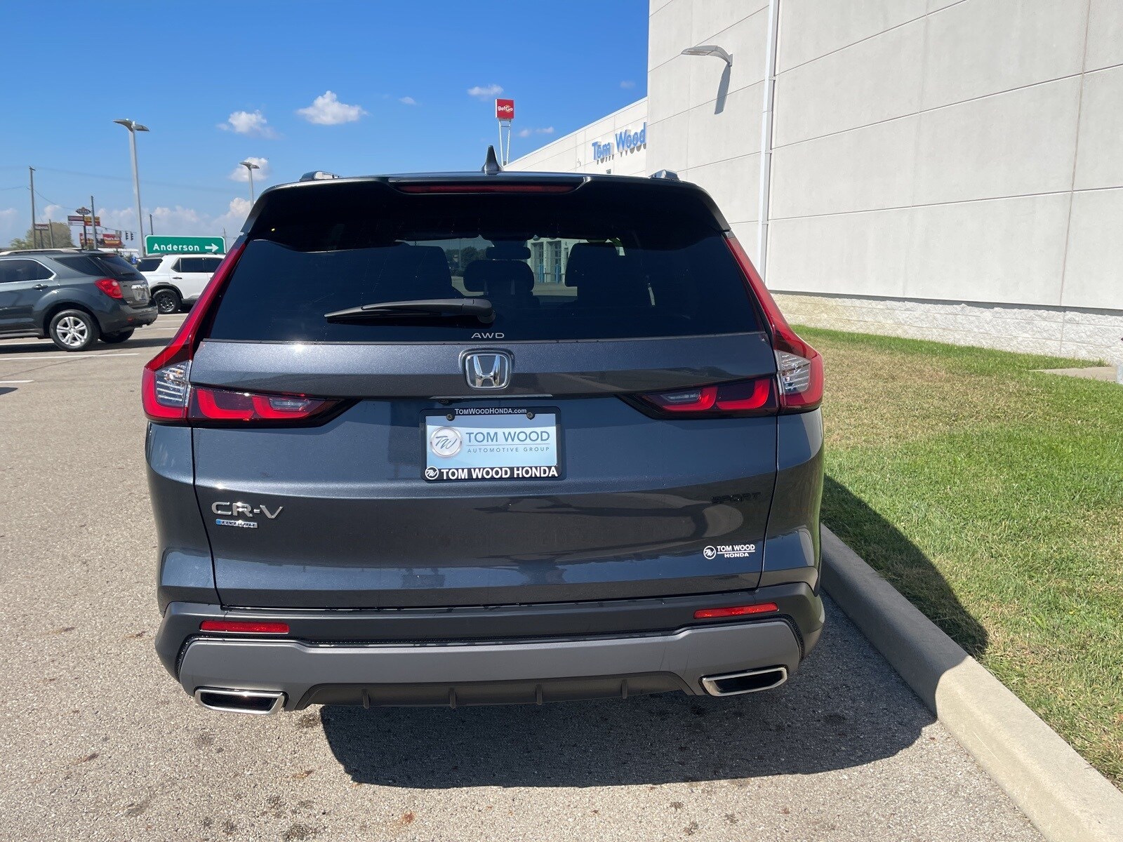 2024 Honda CR-V Hybrid Sport photo 2