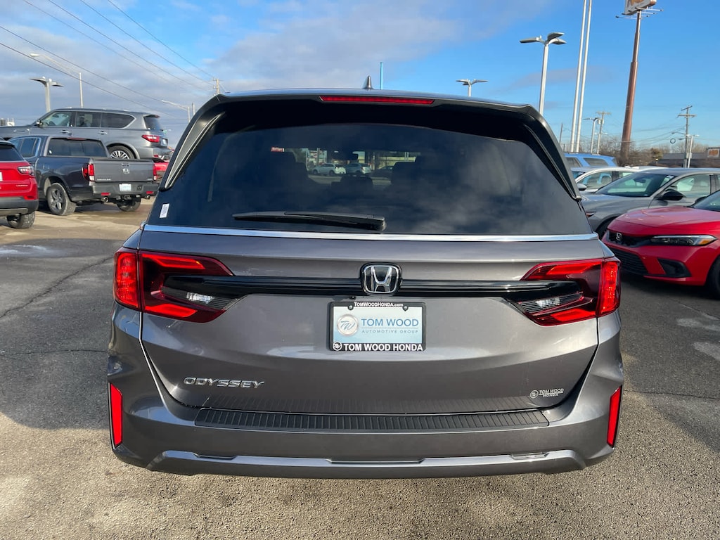 New 2026 Honda Odyssey EX-L Van Passenger