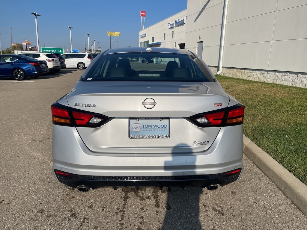 Used 2024 Nissan Altima 2.5 SR Sedan
