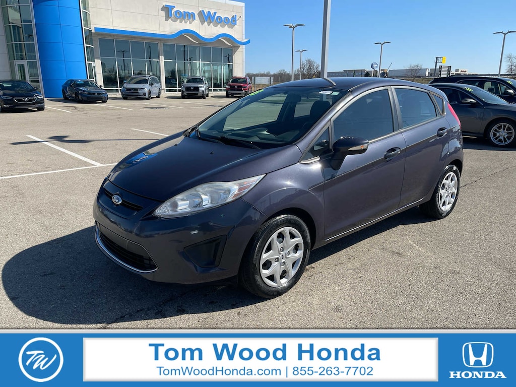 Used 2013 Ford Fiesta SE Hatchback