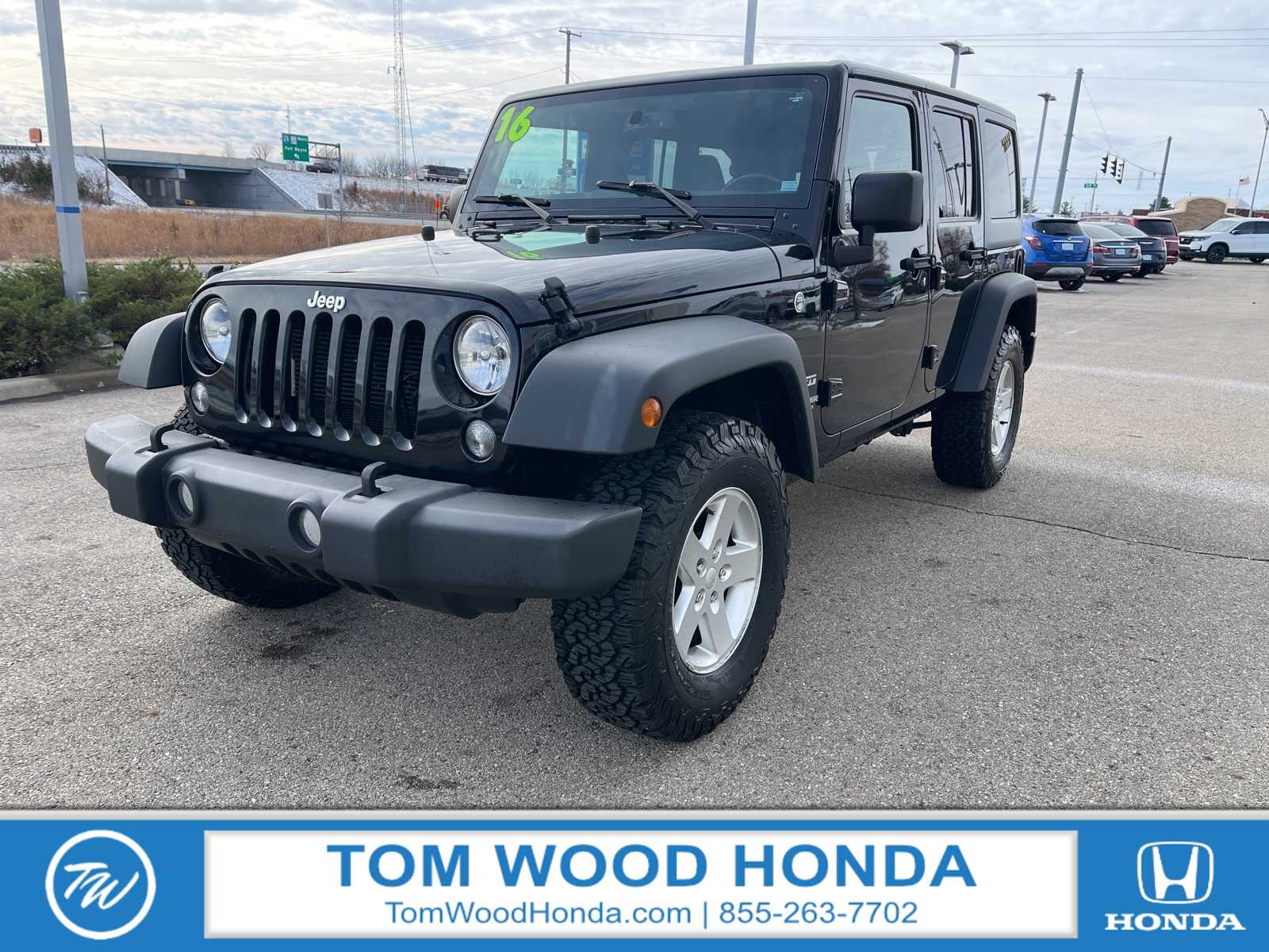 2016 Jeep Wrangler Unlimited Sport S's photo