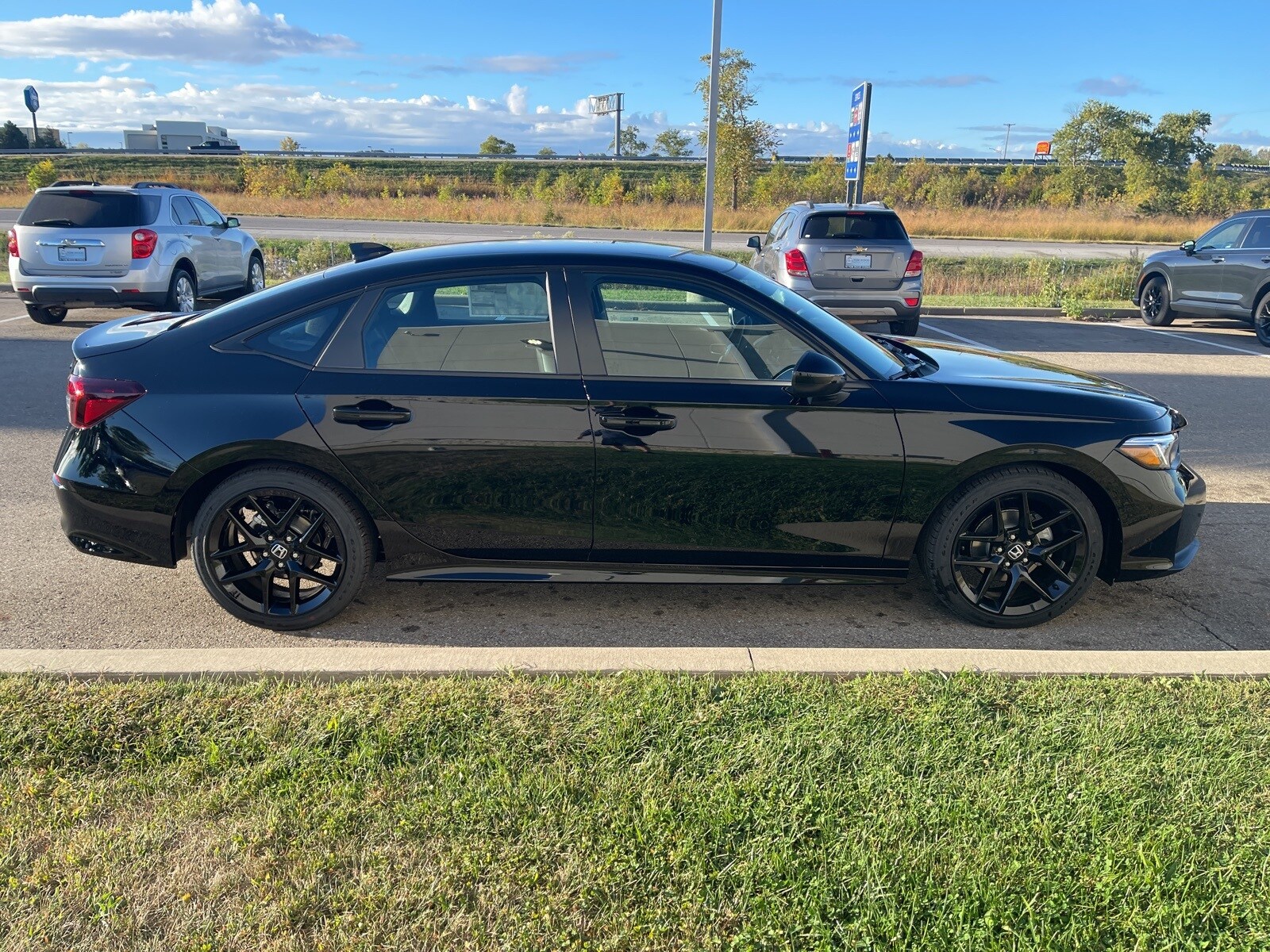 2026 Honda Civic Sport photo 2