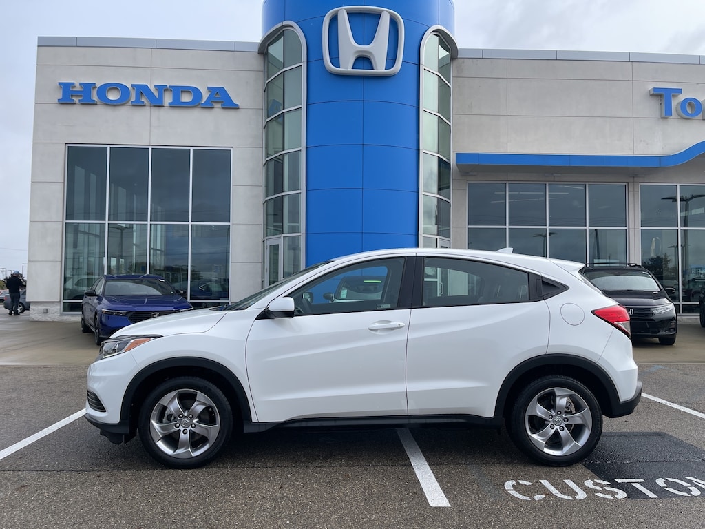Used 2022 Honda HR-V LX AWD SUV