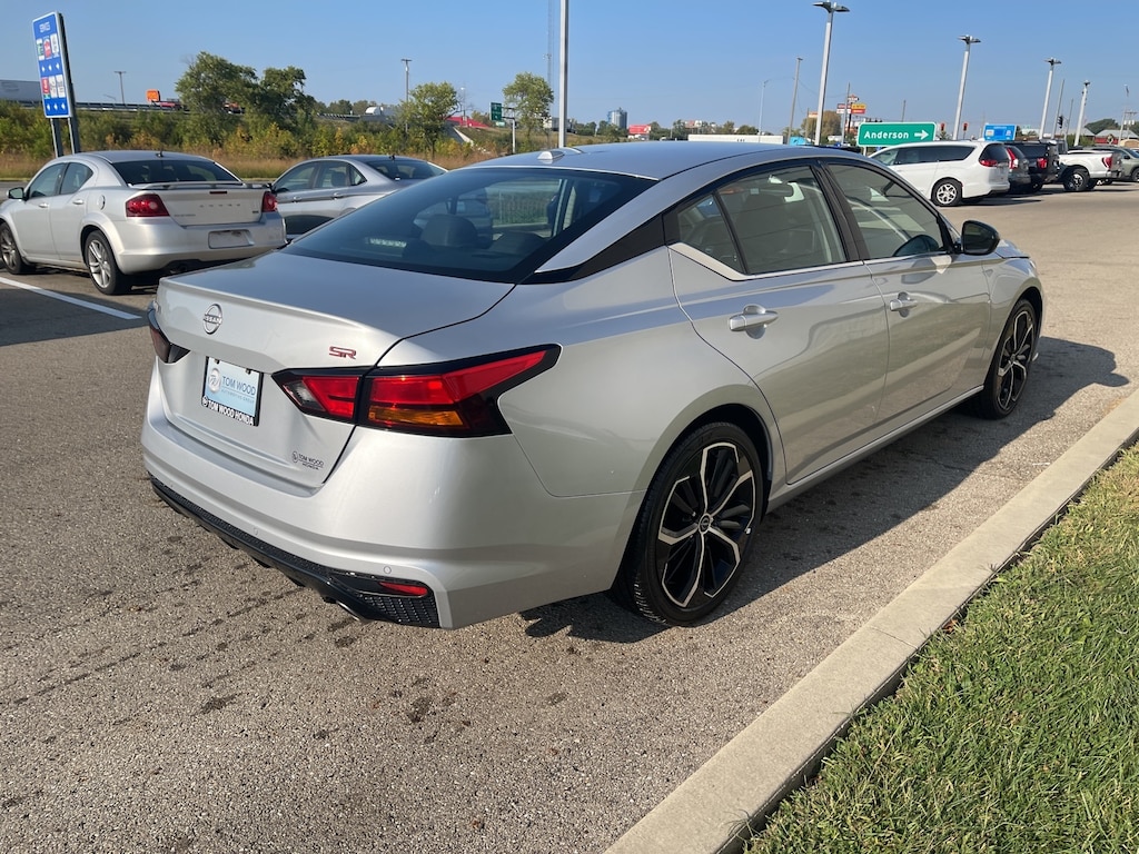 Used 2024 Nissan Altima 2.5 SR Sedan