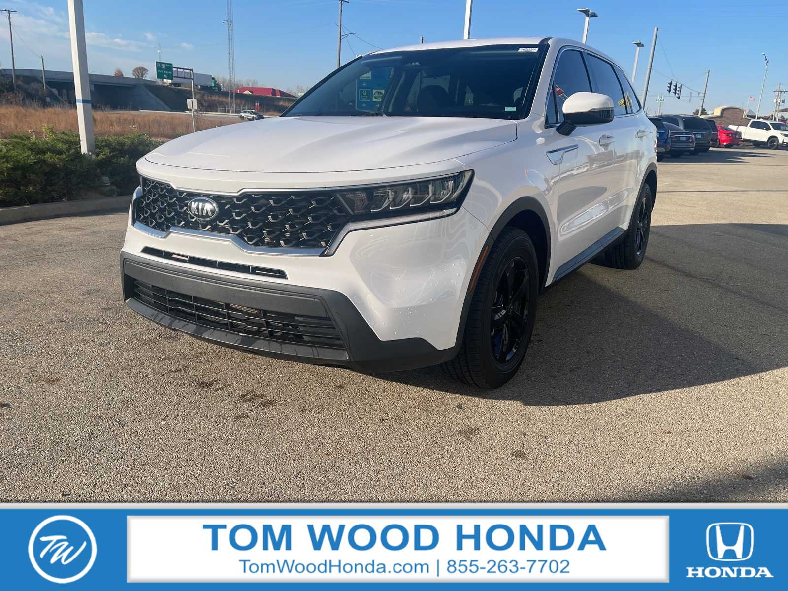 2021 Kia Sorento LX's photo