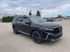 2025 Honda Pilot Touring SUV