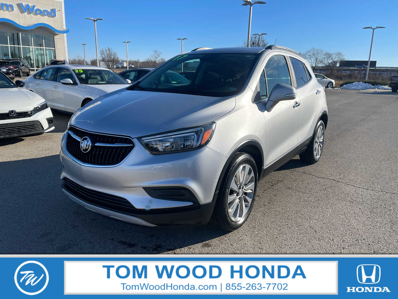 2017 Buick Encore Preferred's photo