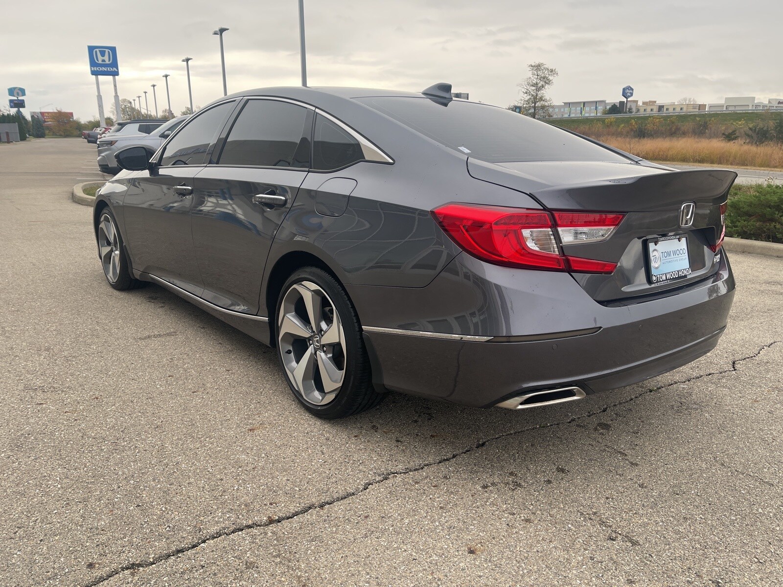 2020 Honda Accord Touring 2.0T photo 3