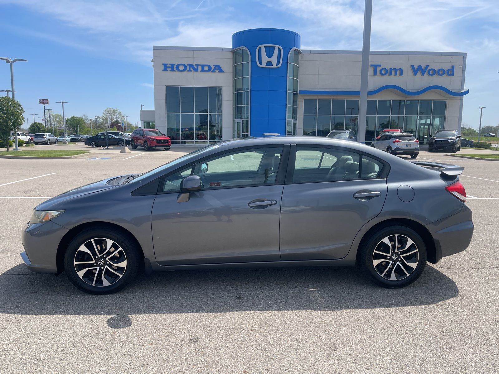 Used 2013 Honda Civic EX with VIN 19XFB2F80DE000705 for sale in Anderson, IN