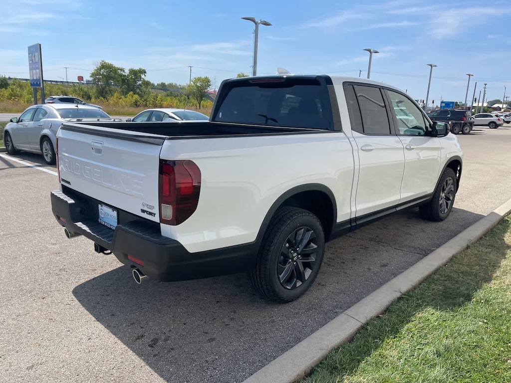 New 2026 Honda Ridgeline Sport Truck Crew Cab