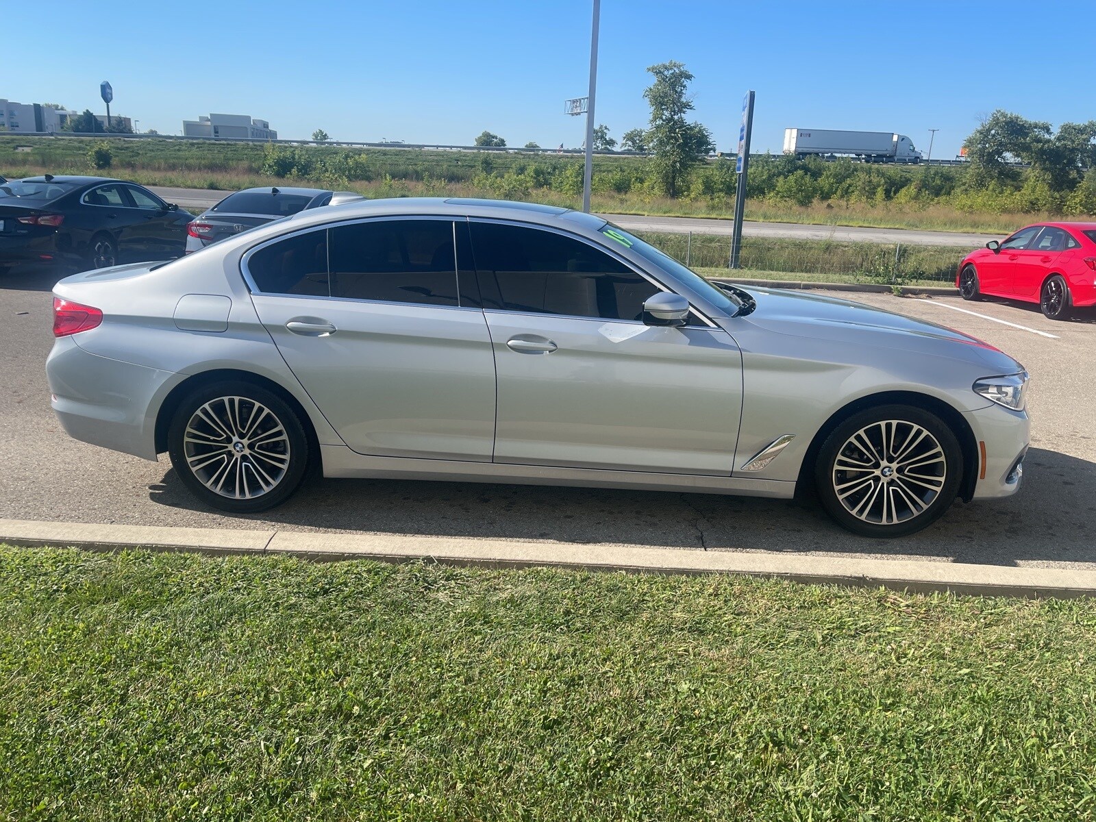 2019 Bmw 530i xDrive photo 2