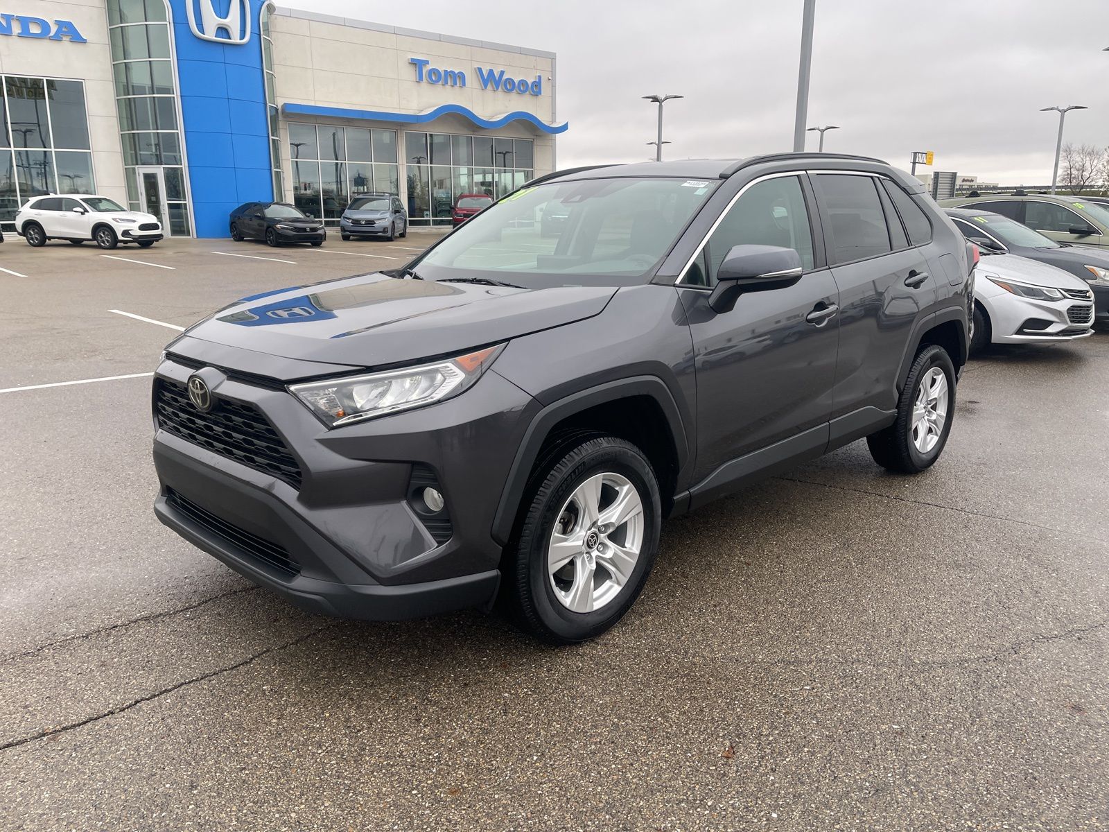 2021 Toyota RAV4 XLE