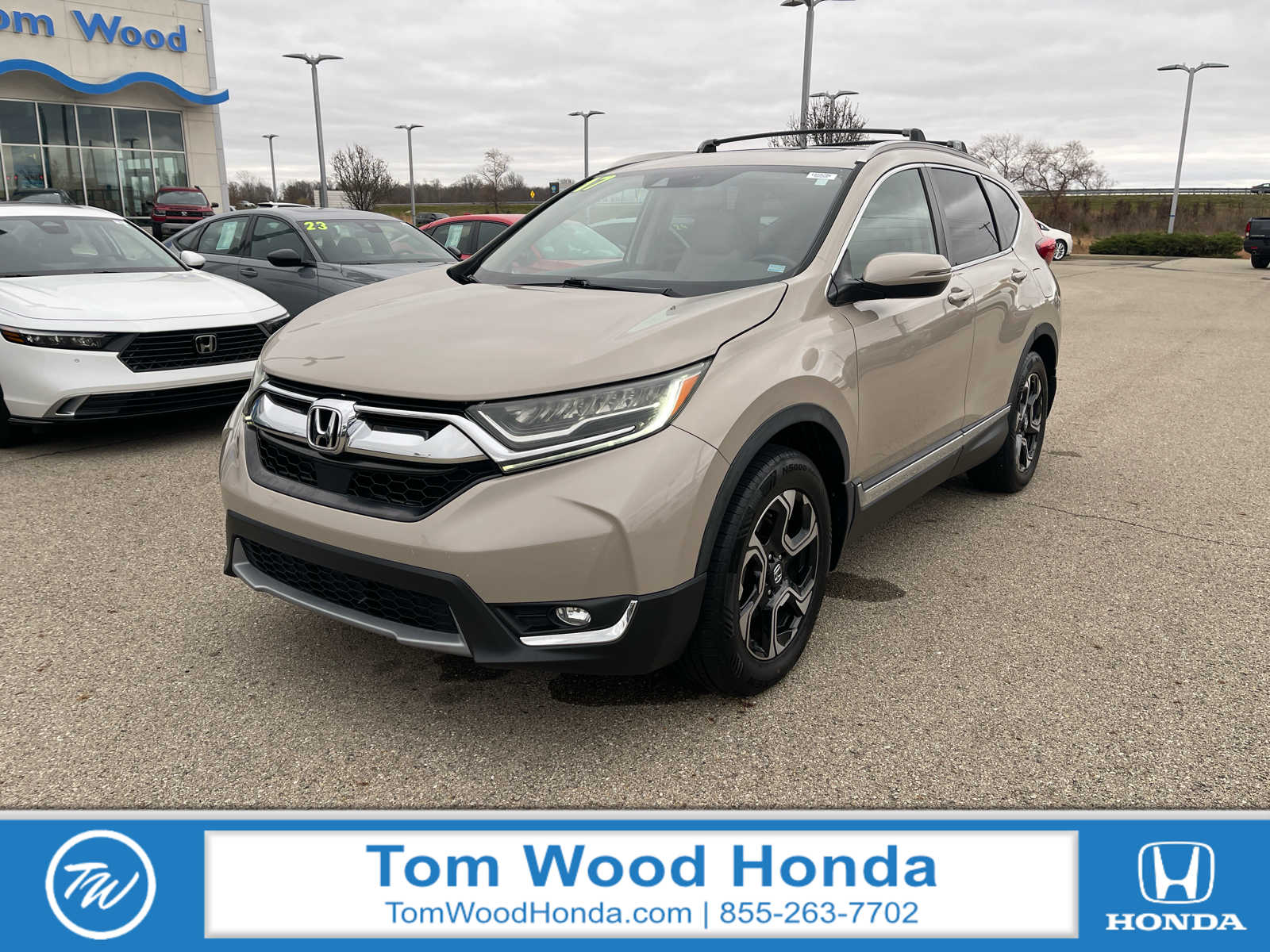 2017 Honda CR-V Touring's photo