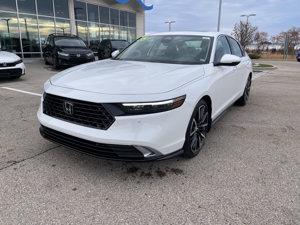 Used 2025 Honda Accord Hybrid Touring Sedan