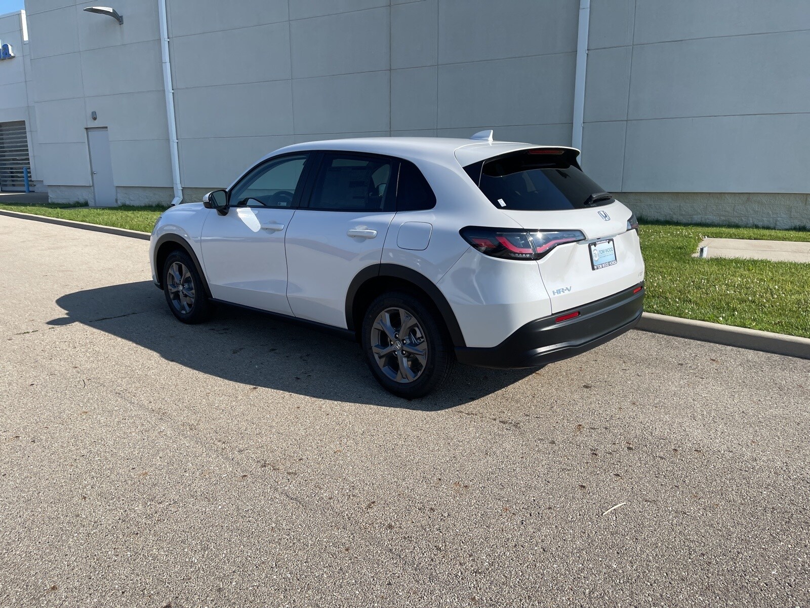 2026 Honda HR-V LX photo 4