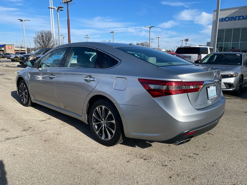 Used 2016 Toyota Avalon XLE Premium Sedan
