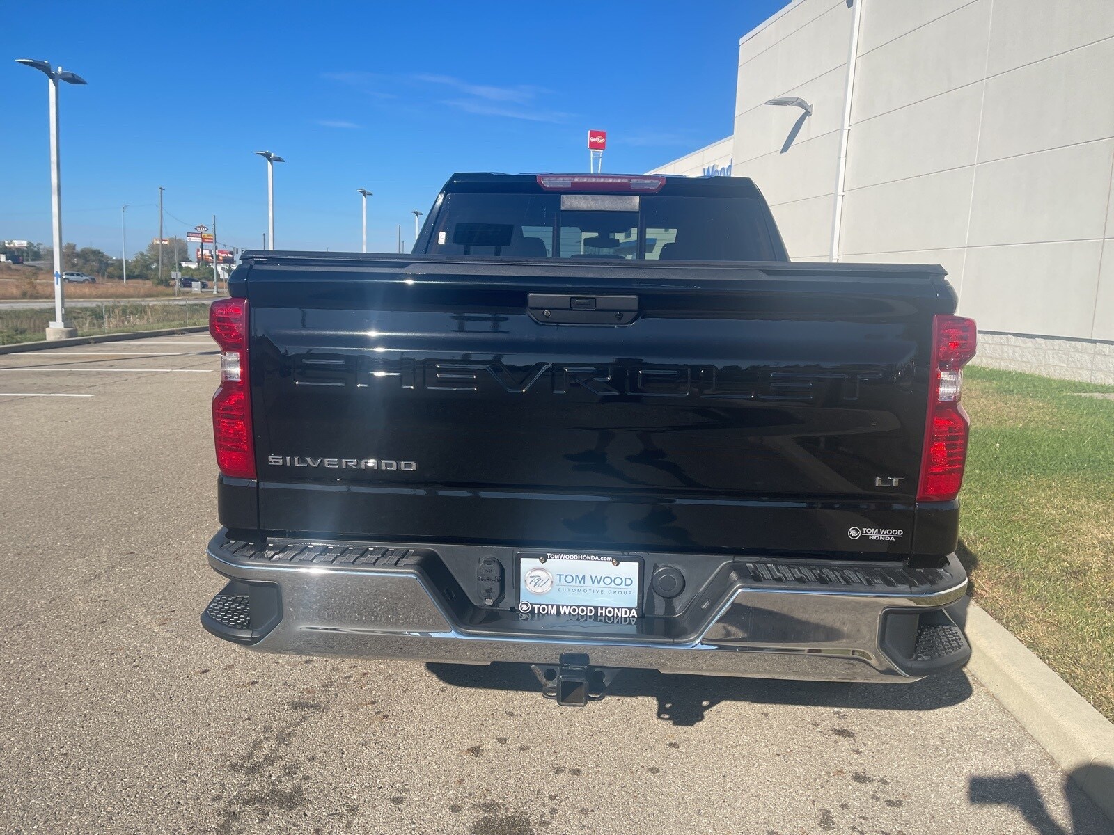 2020 Chevrolet Silverado 1500 LT photo 4