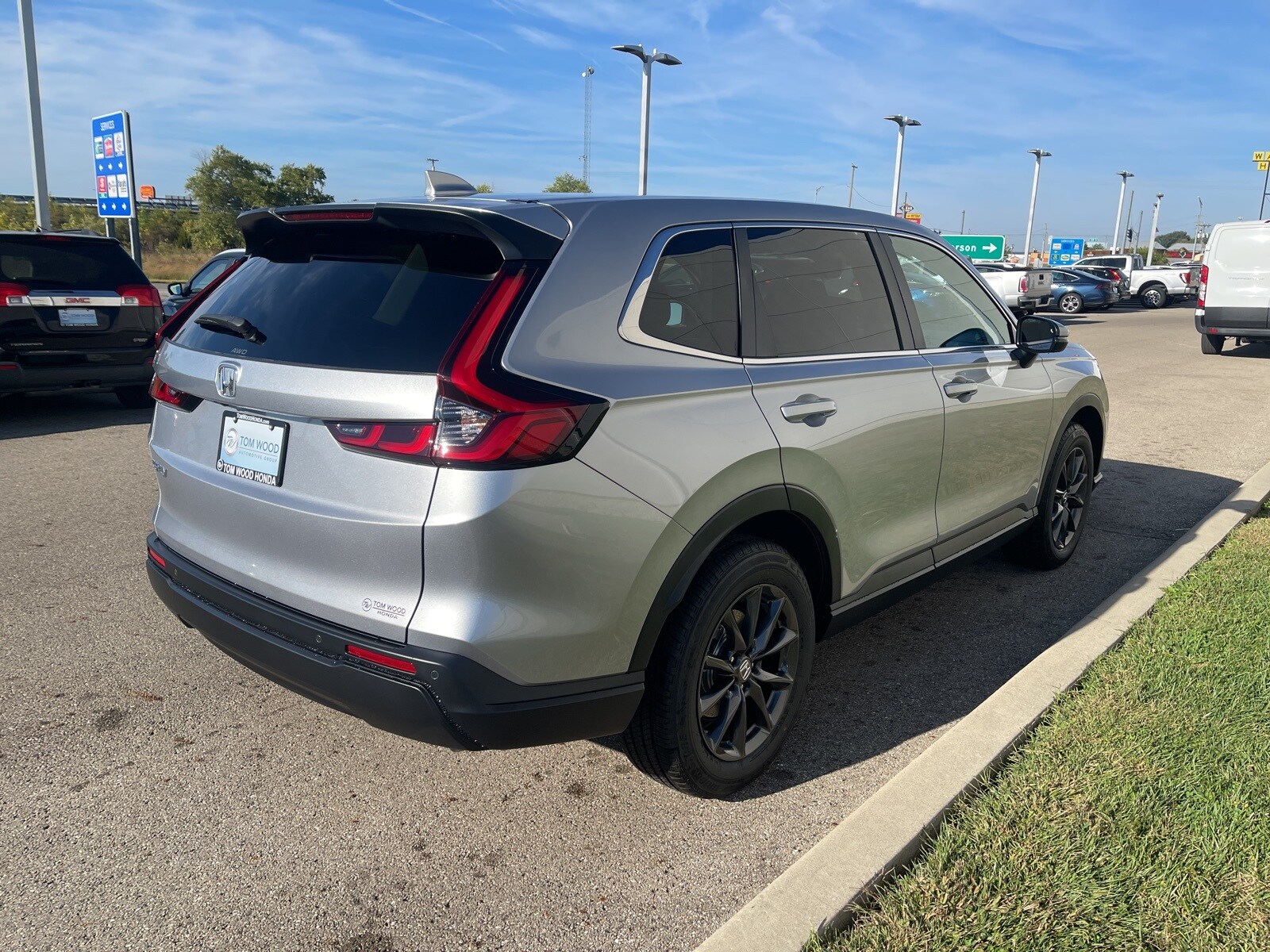 2026 Honda CR-V EX-L photo 3