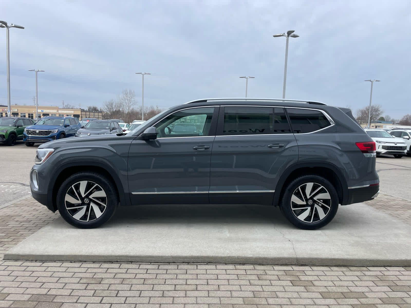 2026 Volkswagen Atlas SEL - Photo 9