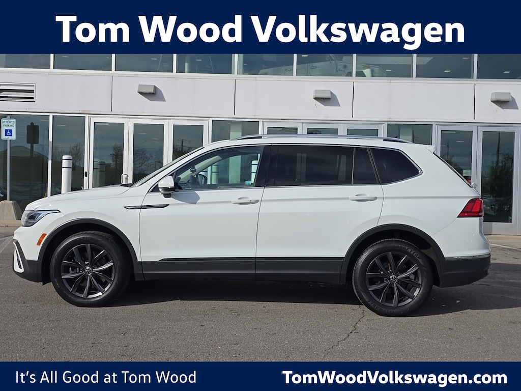 Used 2022 Volkswagen Tiguan 2.0T SE SUV