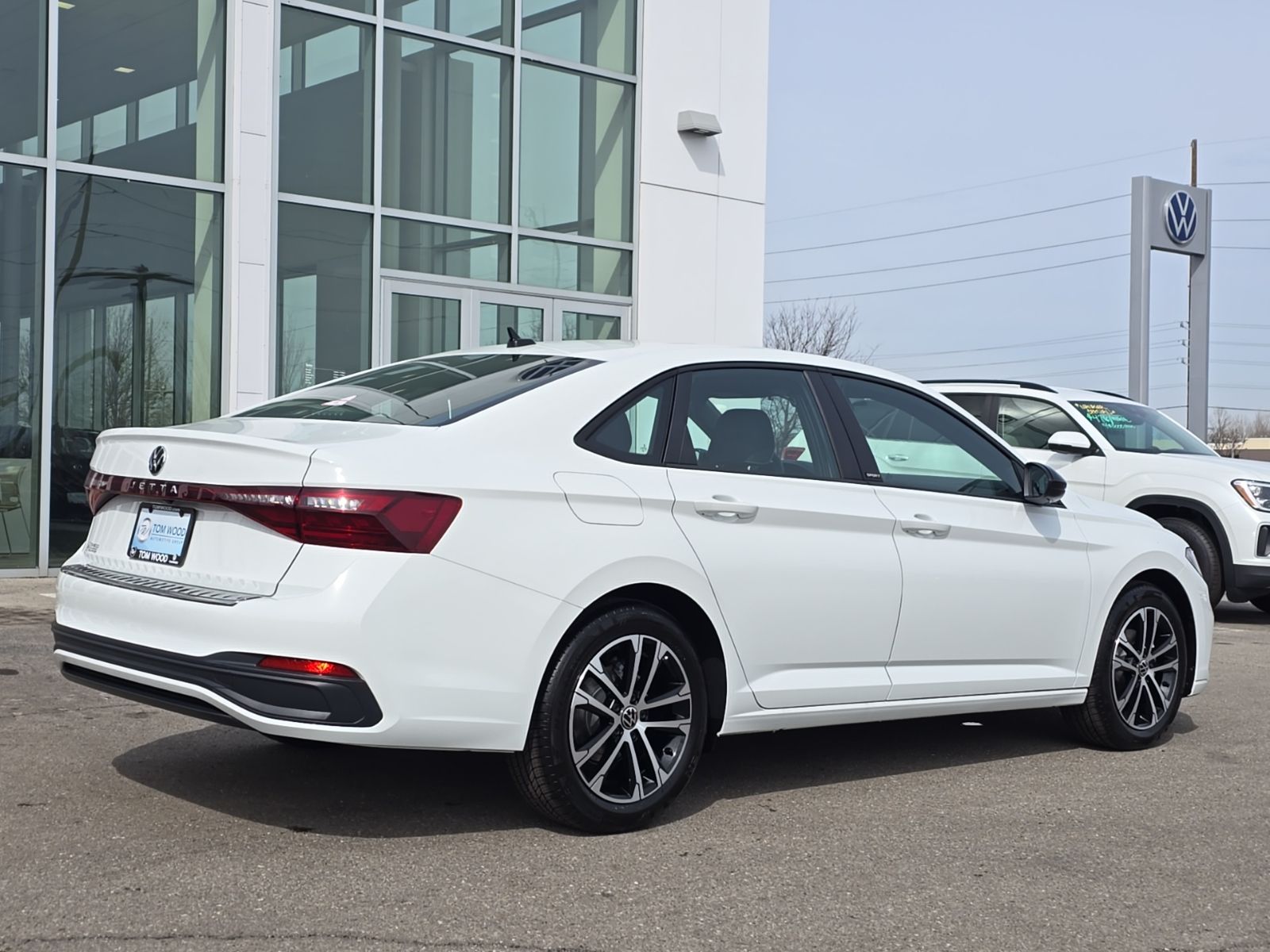2026 Volkswagen Jetta Sport - Photo 9
