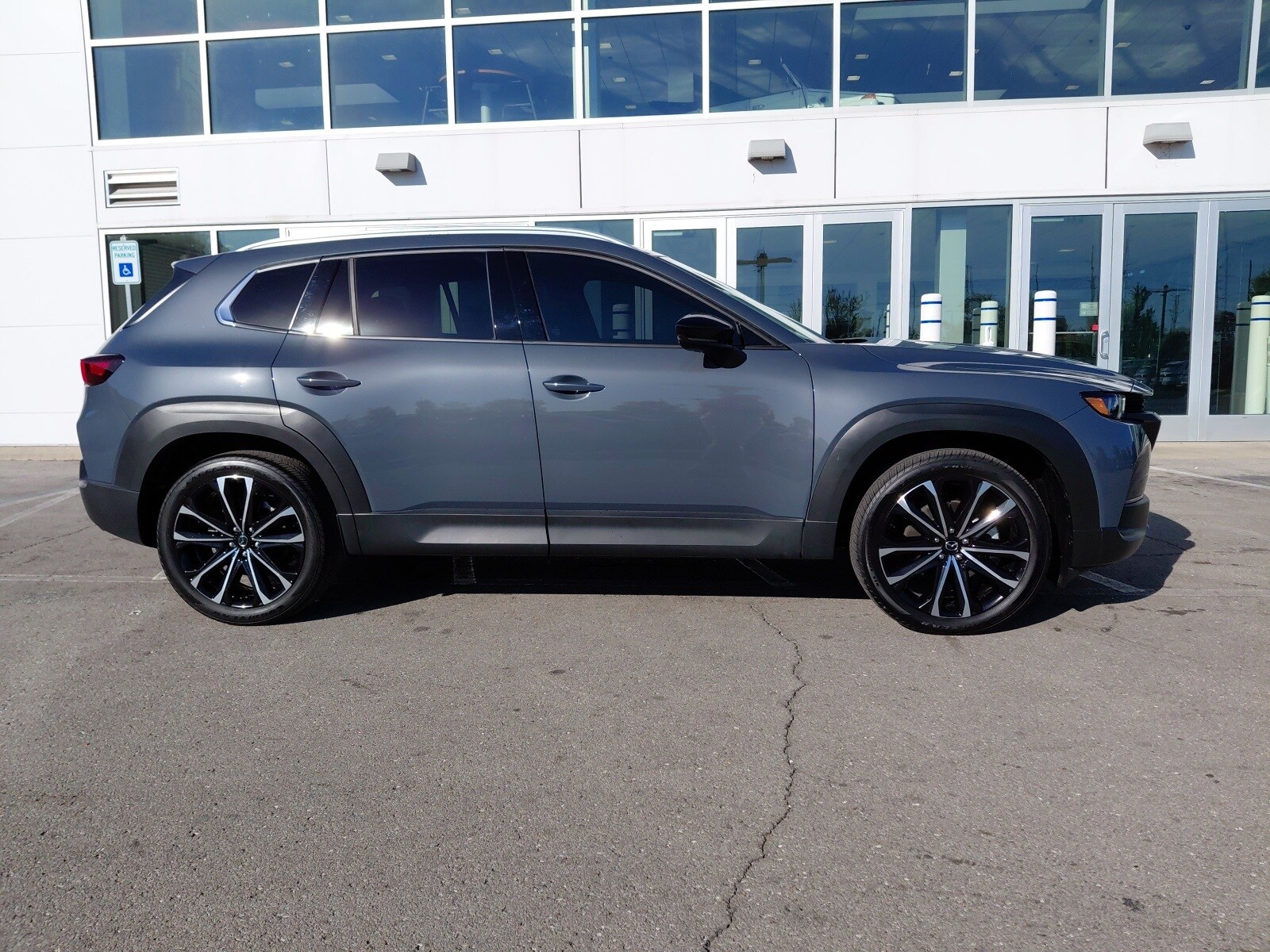 2024 Mazda CX-50 2.5 Turbo Premium Plus photo 2