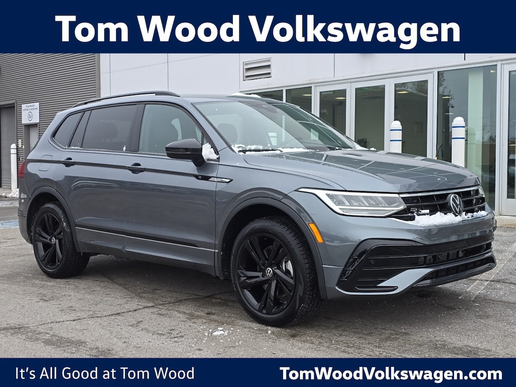 Certified 2024 Volkswagen Tiguan 2.0T SE R-Line Black SUV