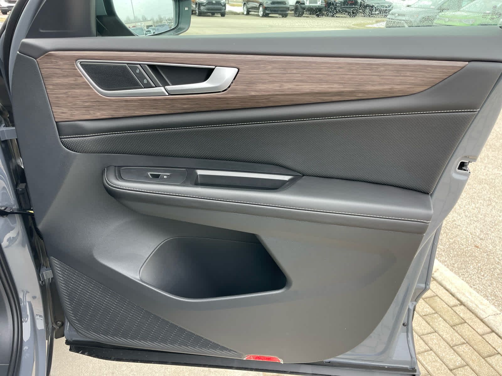 2026 Volkswagen Atlas SEL - Photo 60