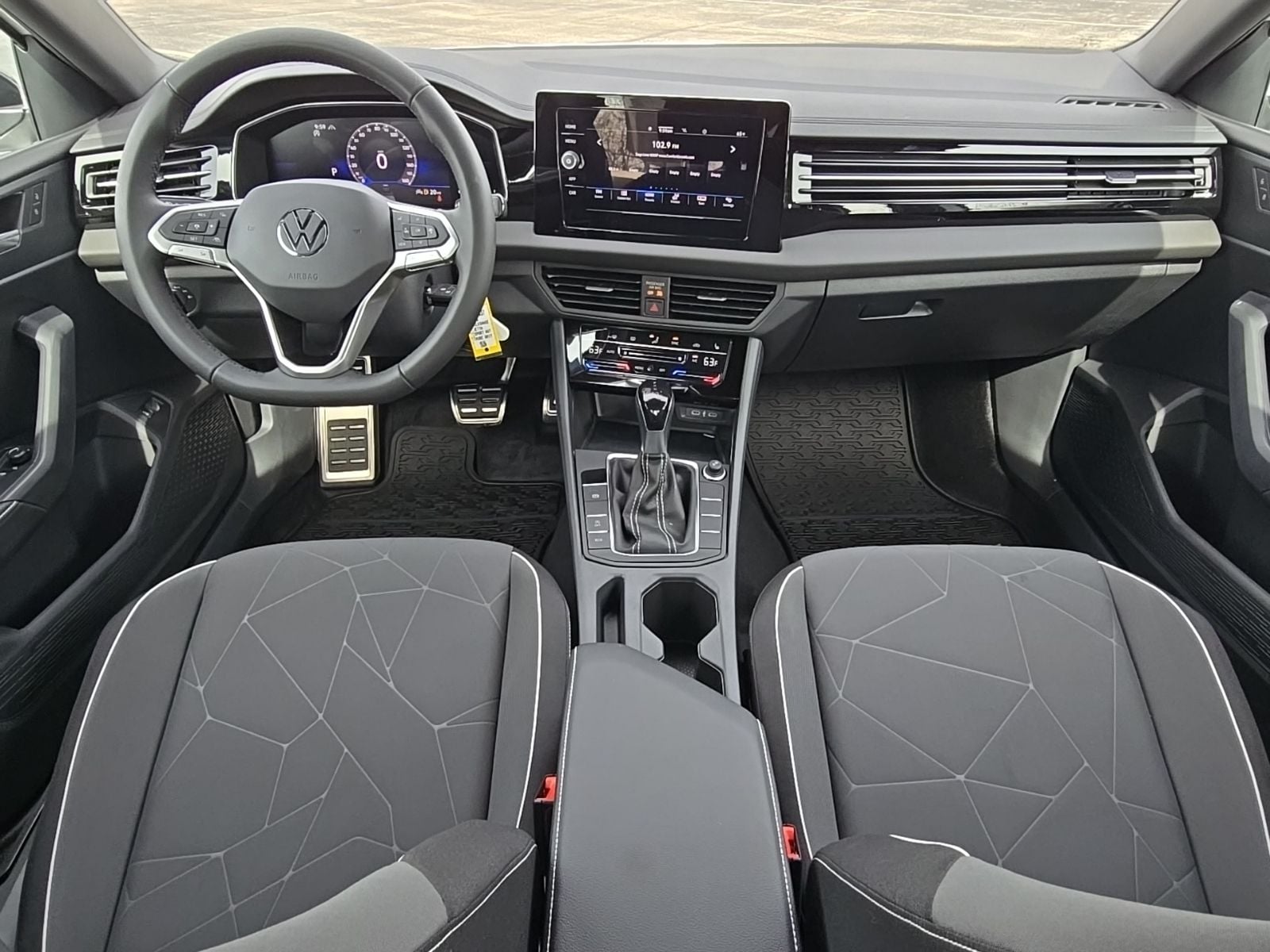 2026 Volkswagen Jetta Sport - Photo 22