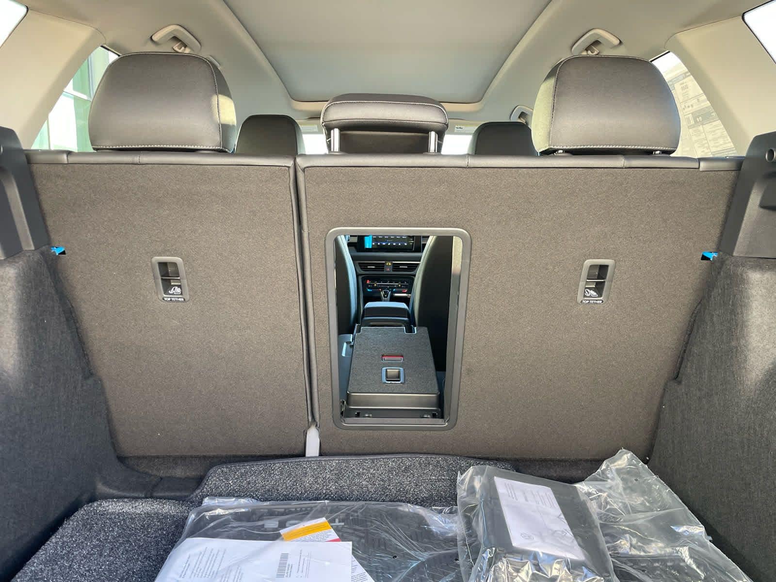 2026 Volkswagen Taos SE Black - Photo 54