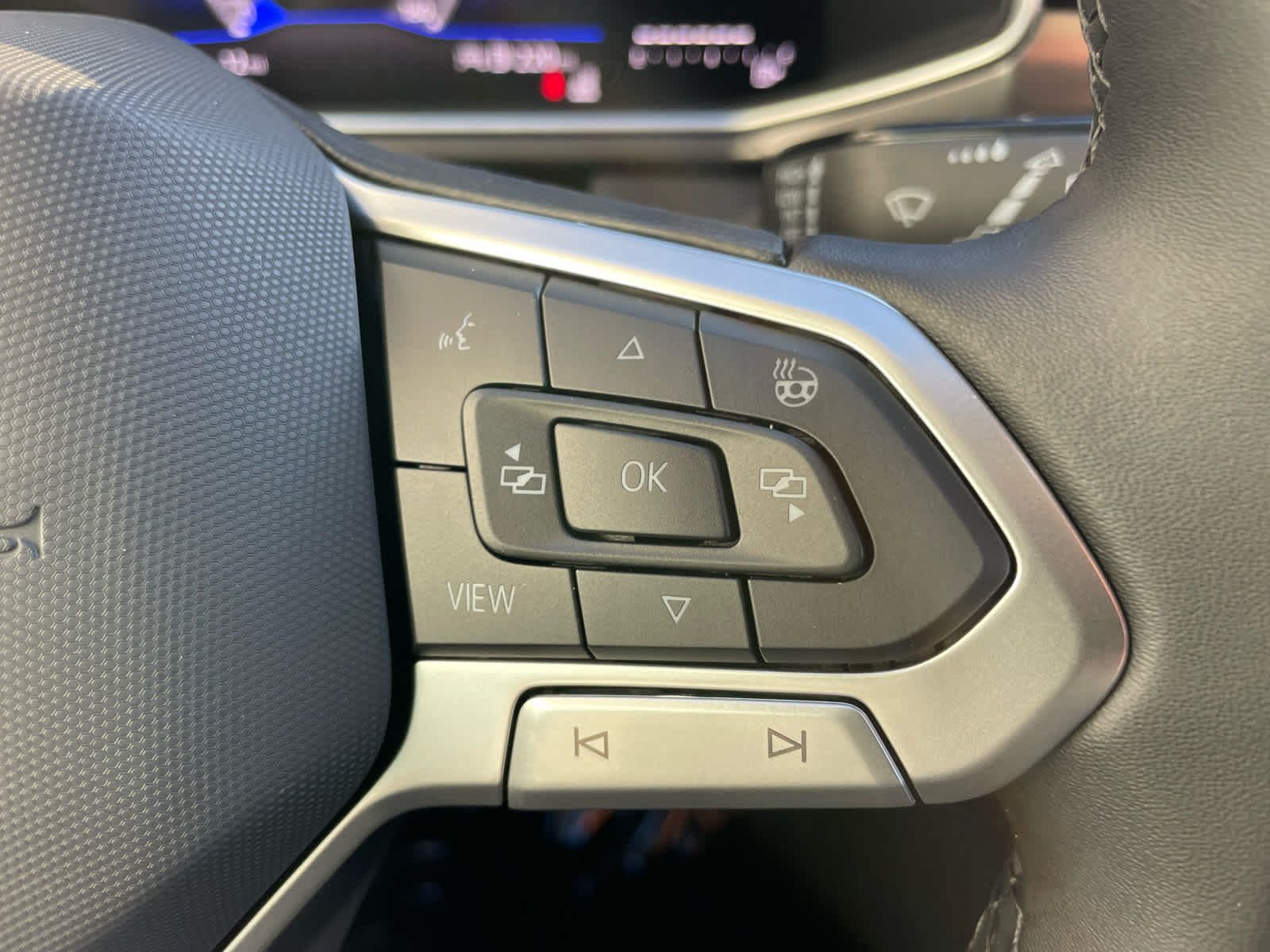 2026 Volkswagen Taos SE Black - Photo 33