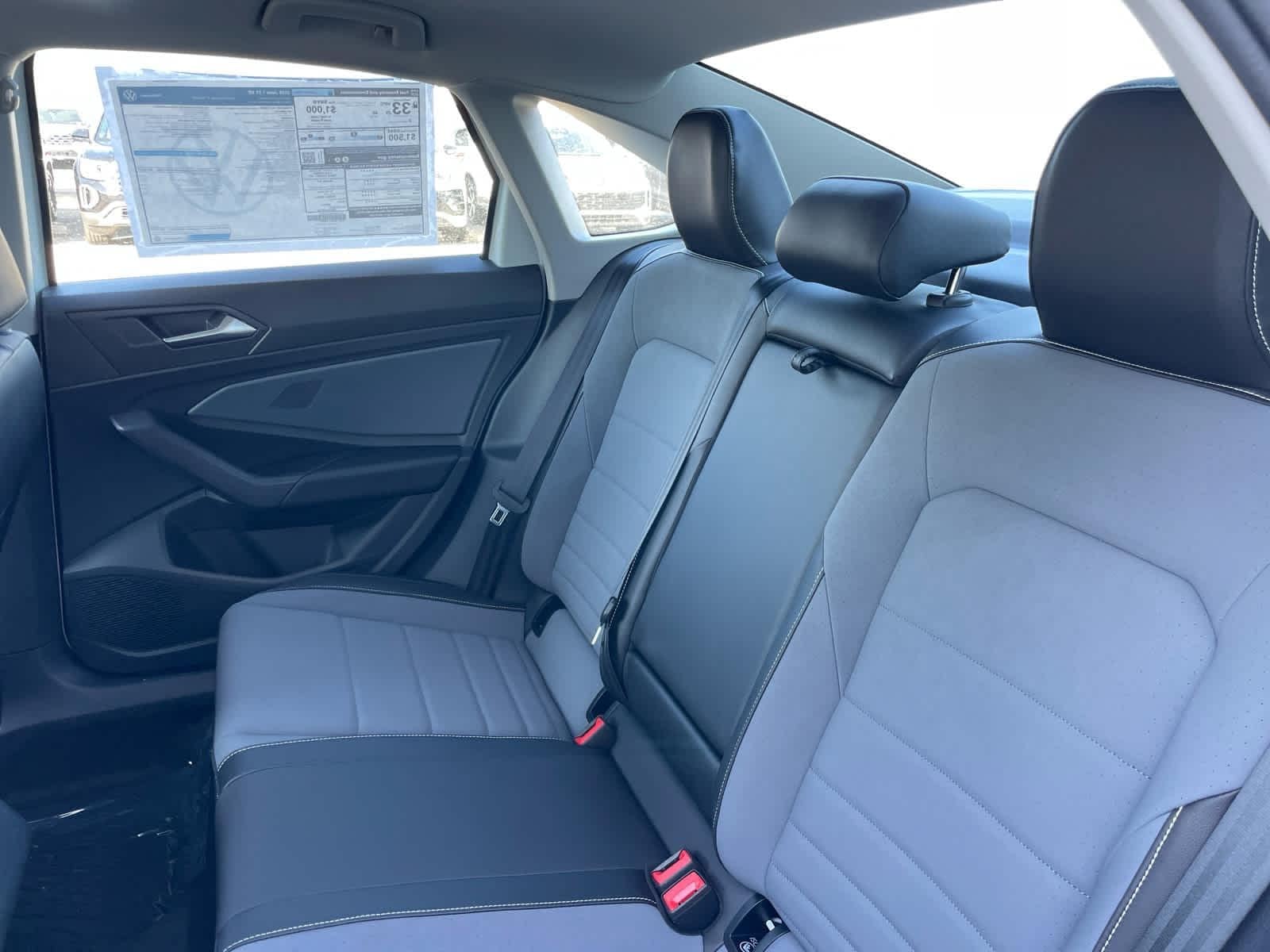 2026 Volkswagen Jetta SE - Photo 43