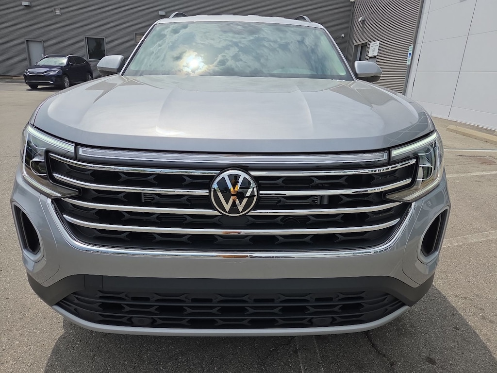 New 2026 Volkswagen Atlas 2.0T SE SUV