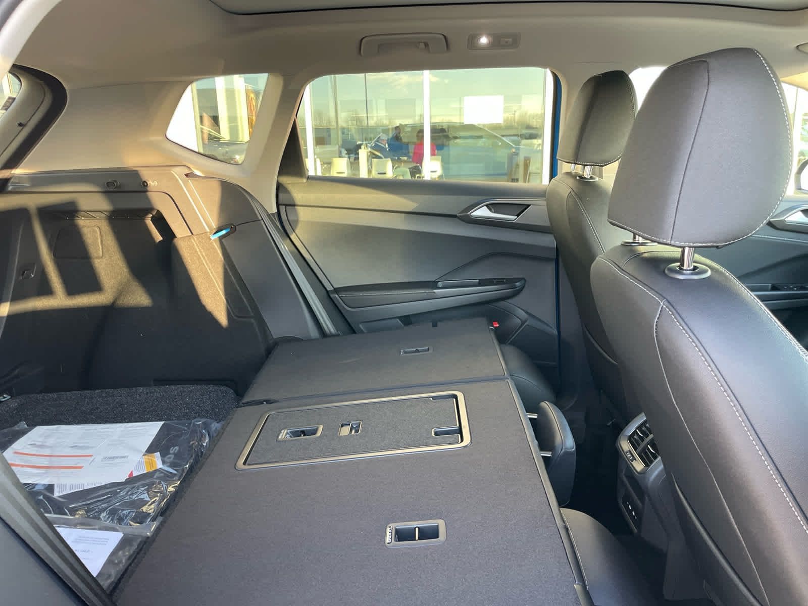 2026 Volkswagen Taos SE Black - Photo 58