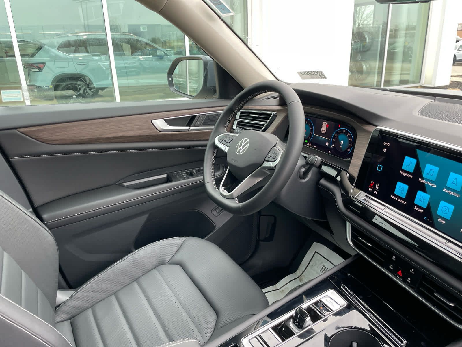 2026 Volkswagen Atlas SEL - Photo 61