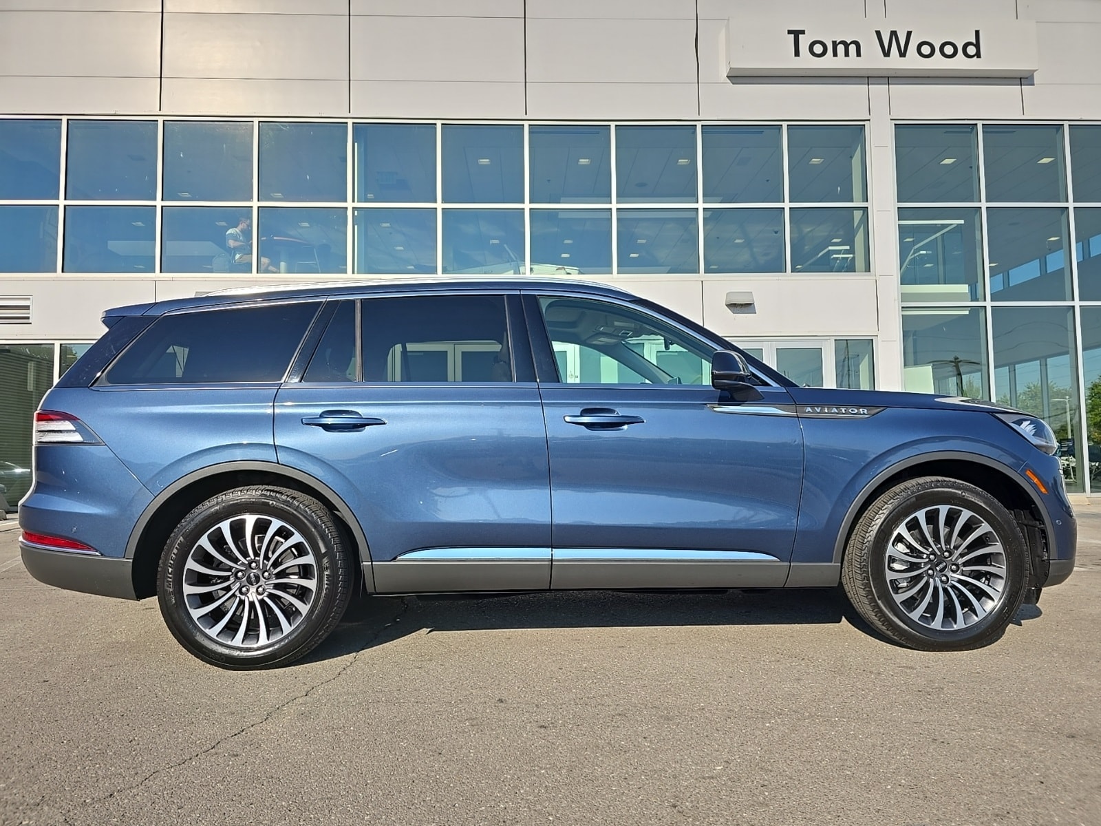 5LM5J7XC9LGL22782