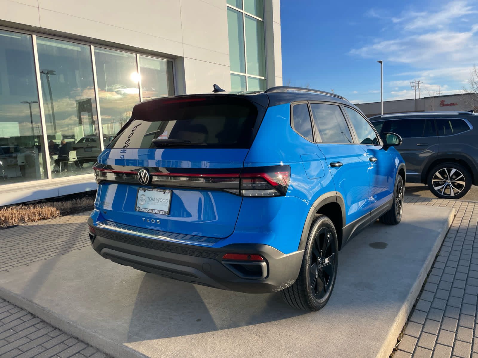 2026 Volkswagen Taos SE Black - Photo 25