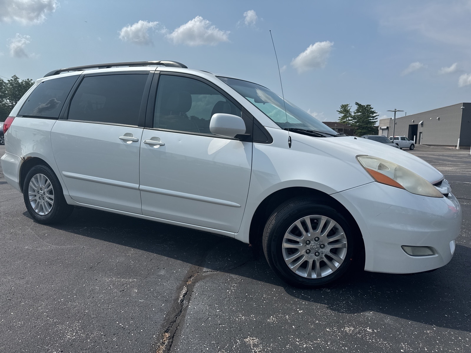 Used 2010 Toyota Sienna XLE with VIN 5TDYK4CC3AS340672 for sale in Indianapolis, IN