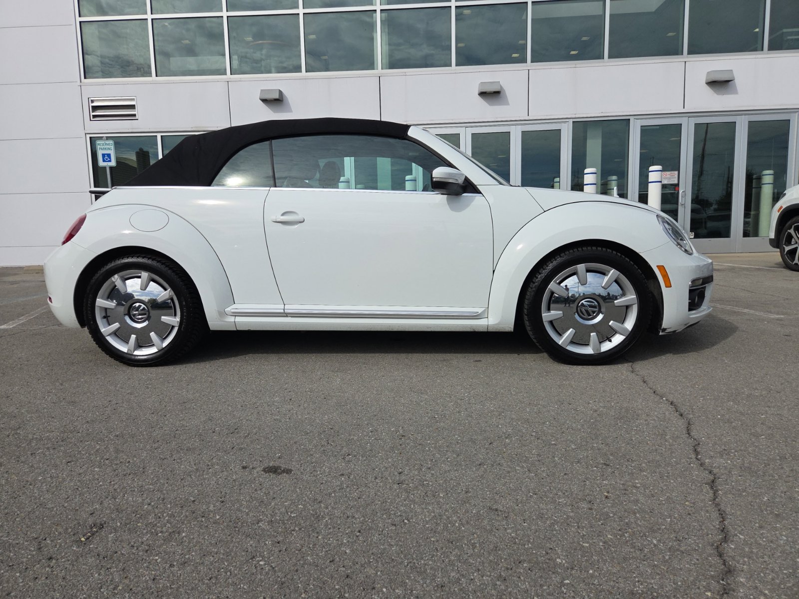 3VW5DAAT8KM504219