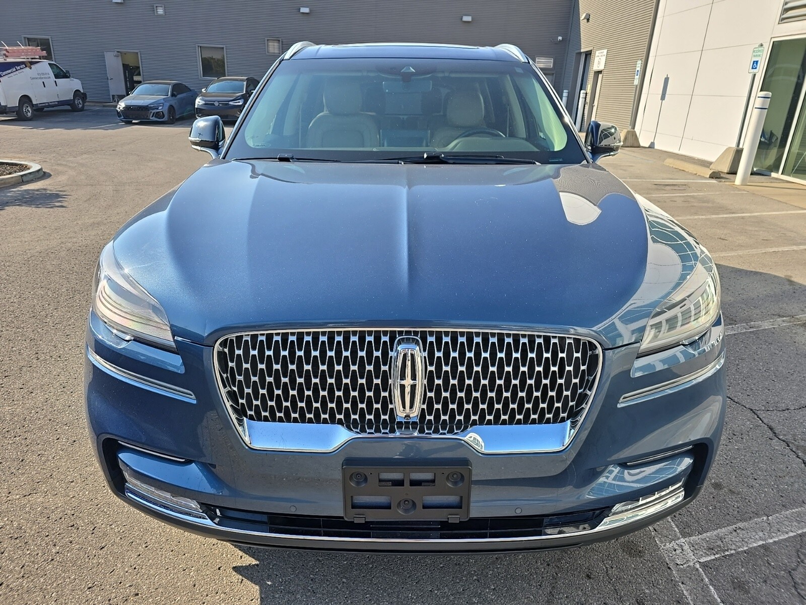 2020 Lincoln Aviator Reserve photo 3