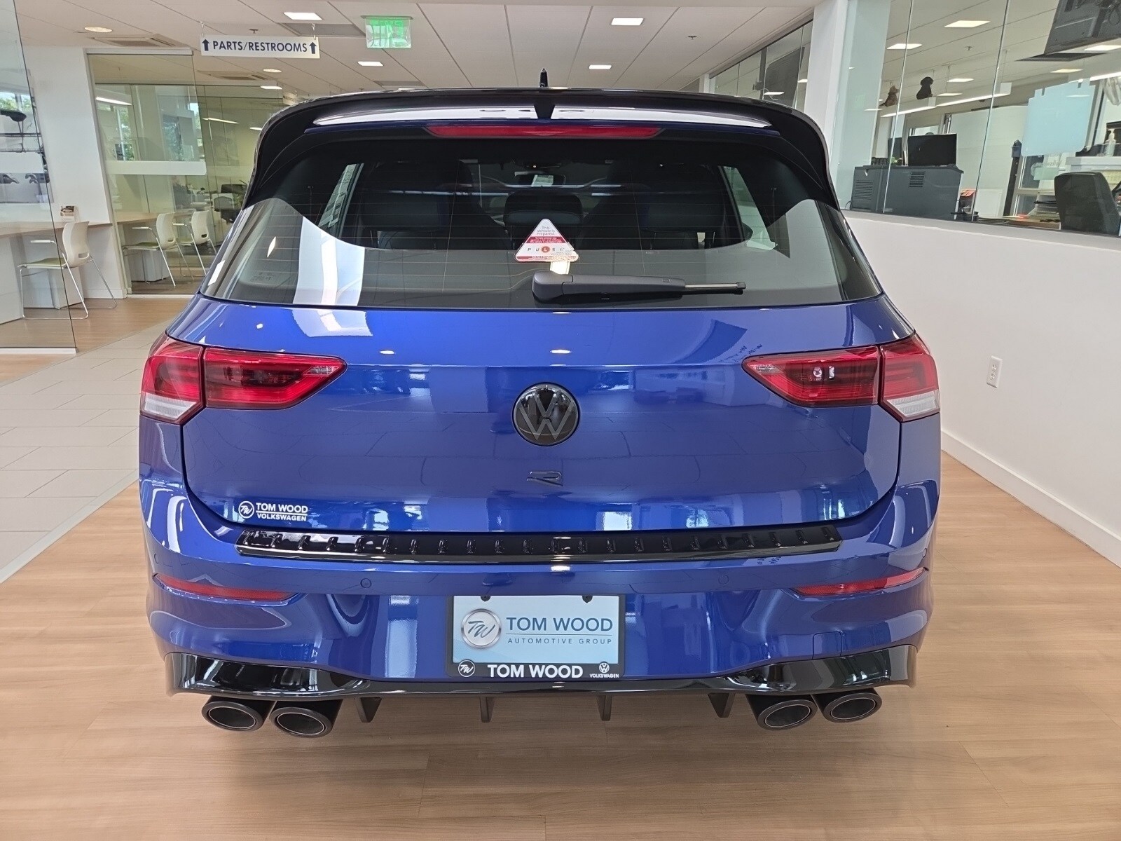 2025 Volkswagen Golf R photo 4