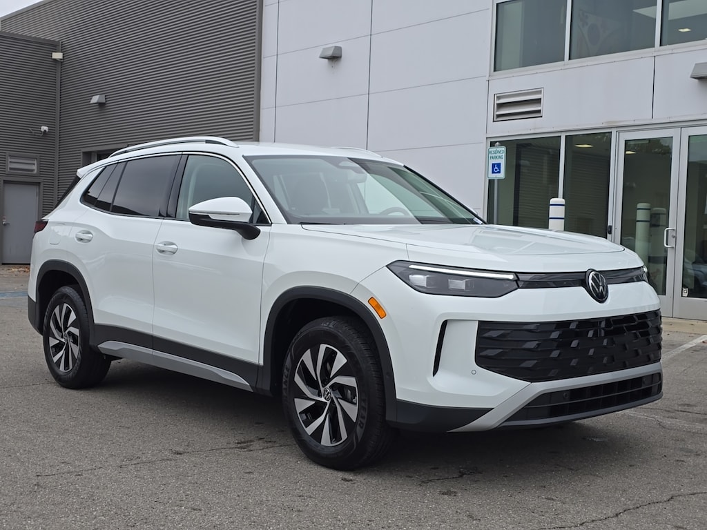 New 2026 Volkswagen Tiguan 2.0T S SUV