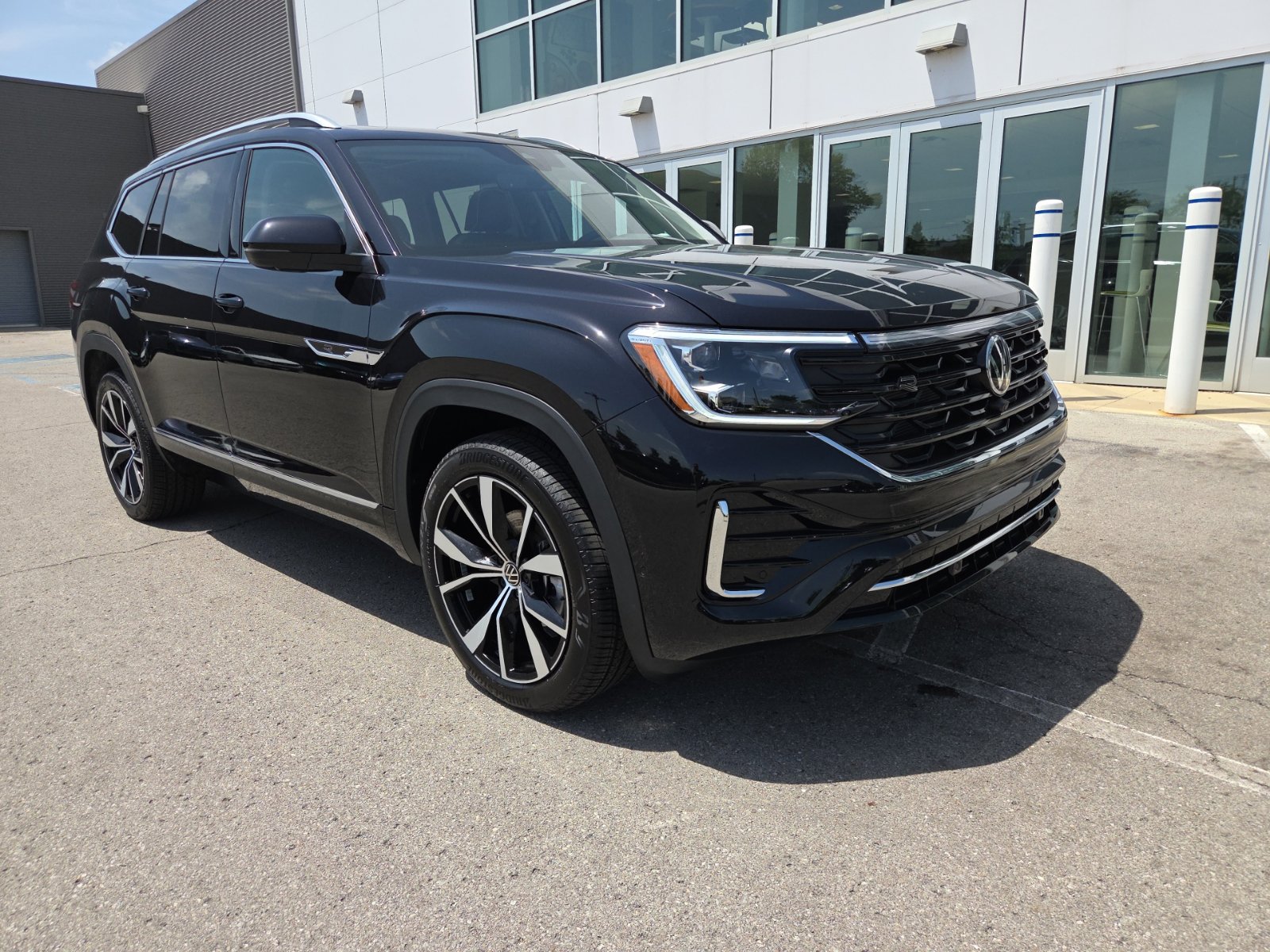 2026 Volkswagen Atlas SEL Premium R-Line - Photo 37