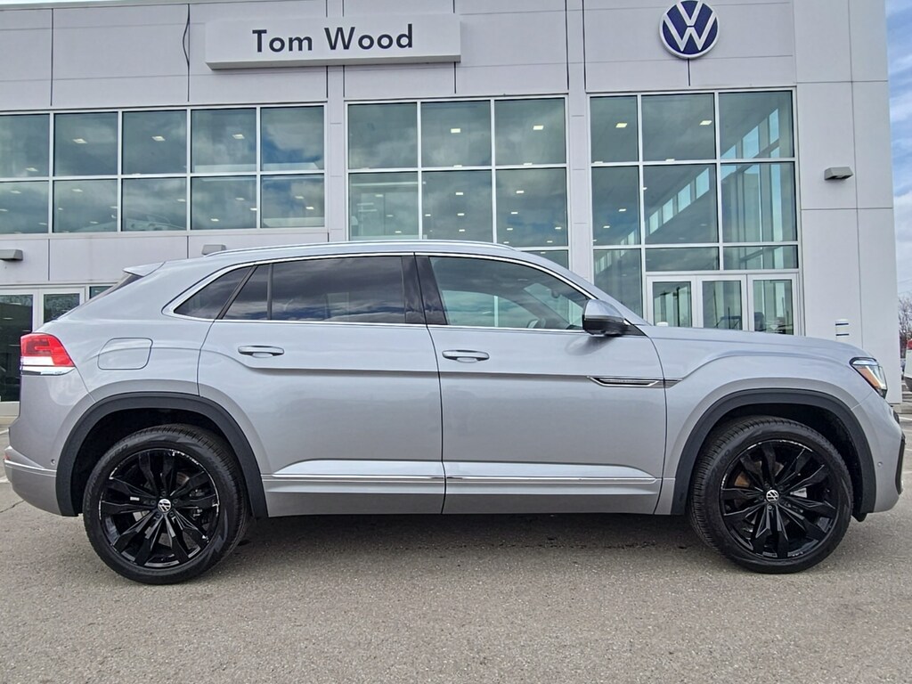 Certified 2023 Volkswagen Atlas Cross Sport 3.6L V6 SEL Premium R-Line SUV
