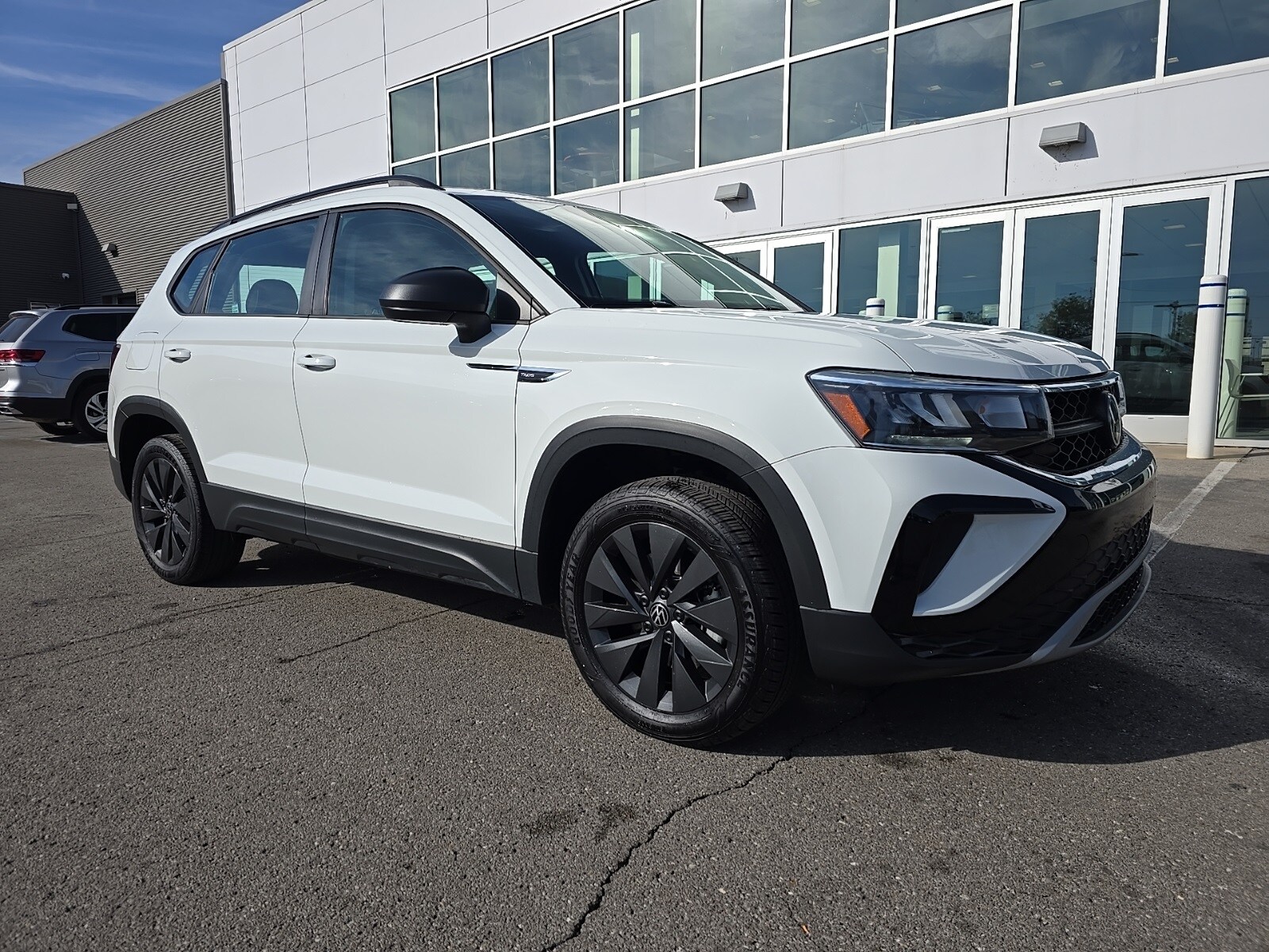 2024 Volkswagen Taos S photo 2